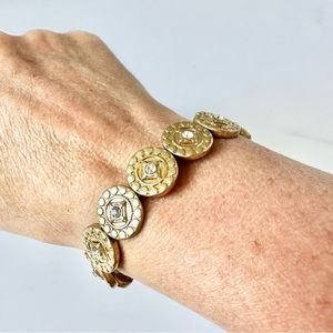 Circle Costume Gold Stretchy Bracelet NWT